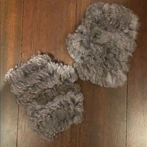 Jocelyn rabbit fingerless gloves